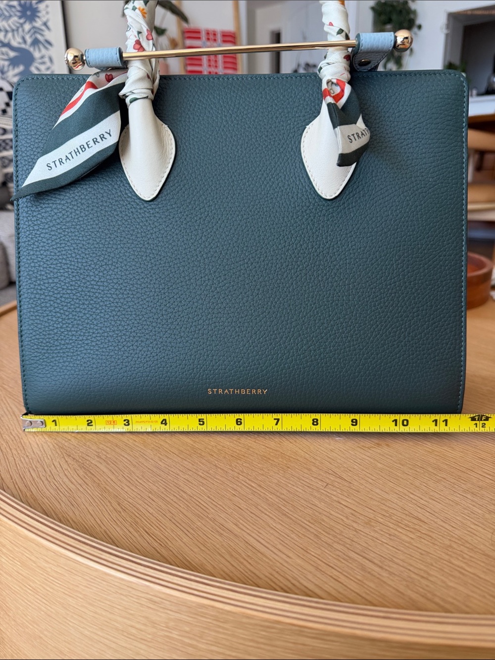 Strathberry Dark Green & Cream Midi Tote with Gold Bar - Picture 10 of 16